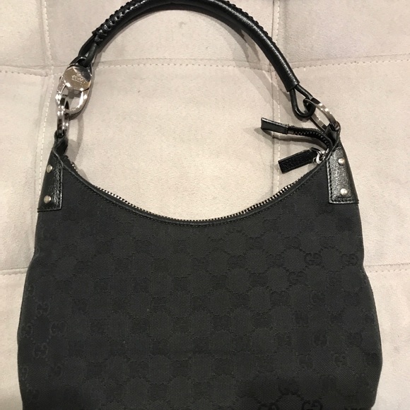 Gucci Handbags - Authentic Gucci Shoulder Bag